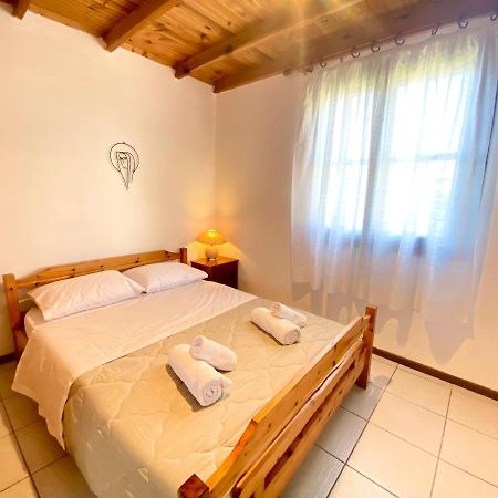 Meltemi Rock House Villa Kalandra Екстериор снимка