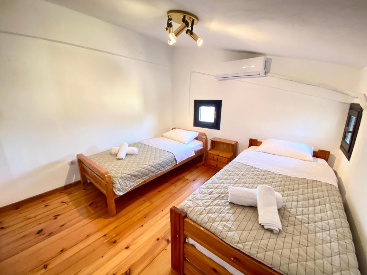 Meltemi Rock House Villa Kalandra Екстериор снимка