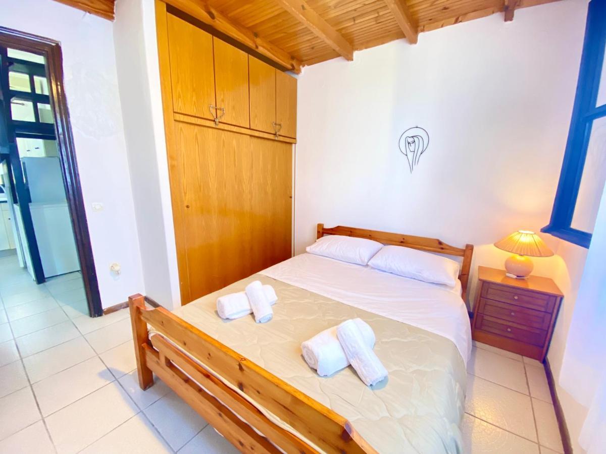 Meltemi Rock House Villa Kalandra Екстериор снимка