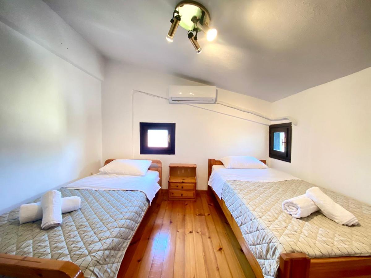 Meltemi Rock House Villa Kalandra Екстериор снимка