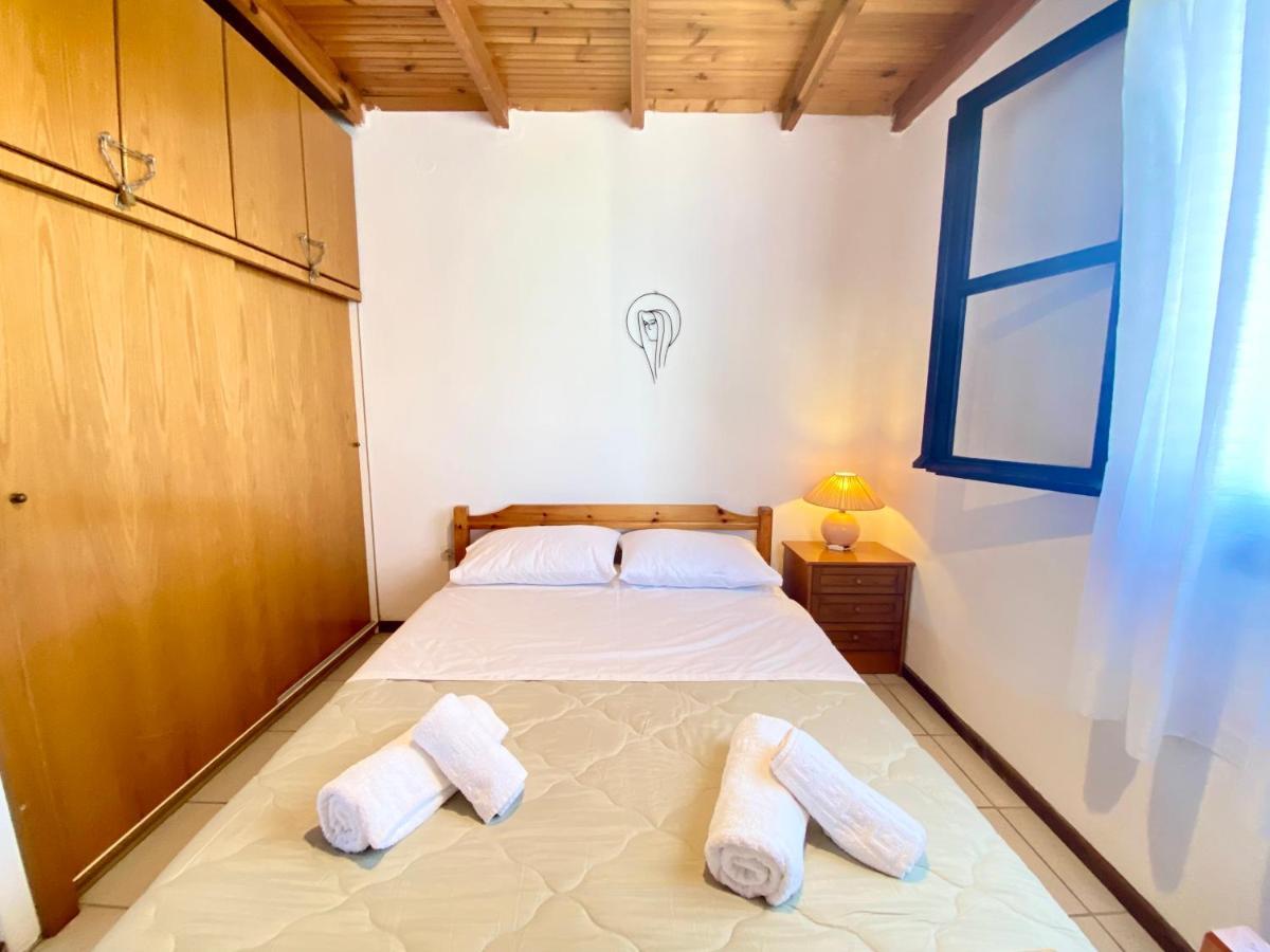 Meltemi Rock House Villa Kalandra Екстериор снимка