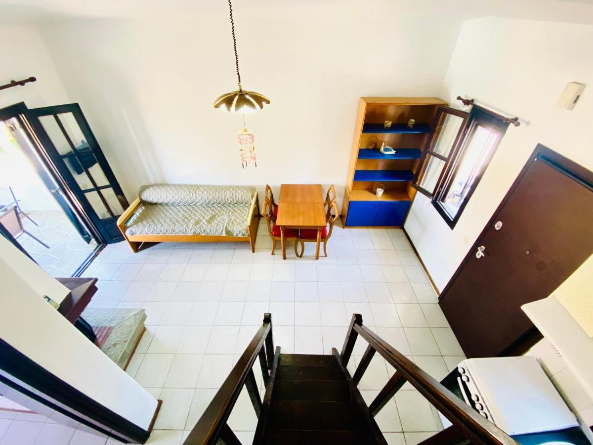 Meltemi Rock House Villa Kalandra Екстериор снимка