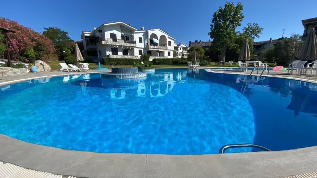 Meltemi Rock House Villa Kalandra Екстериор снимка