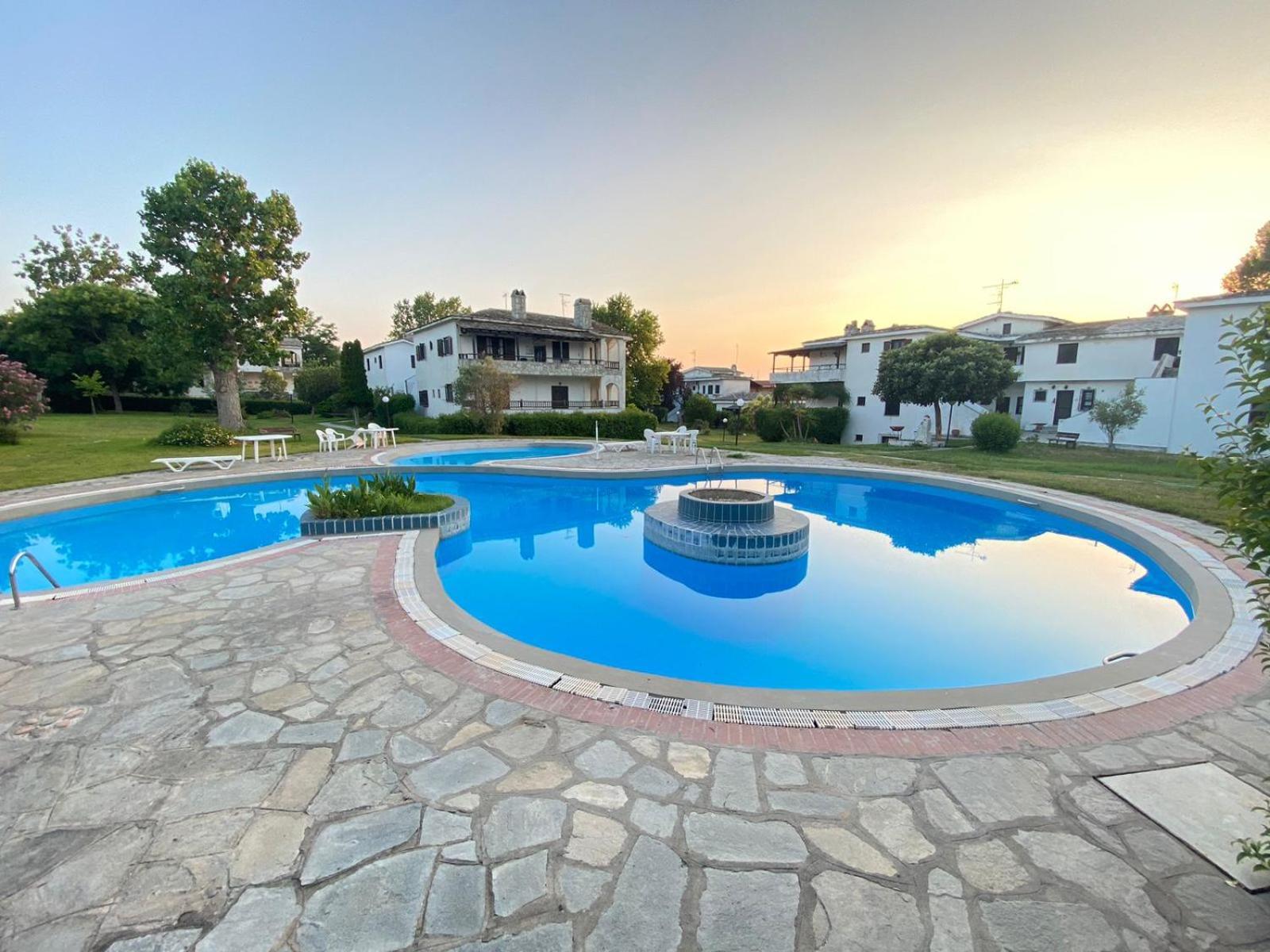Meltemi Rock House Villa Kalandra Екстериор снимка